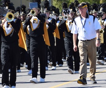 Long time band director announces retirement