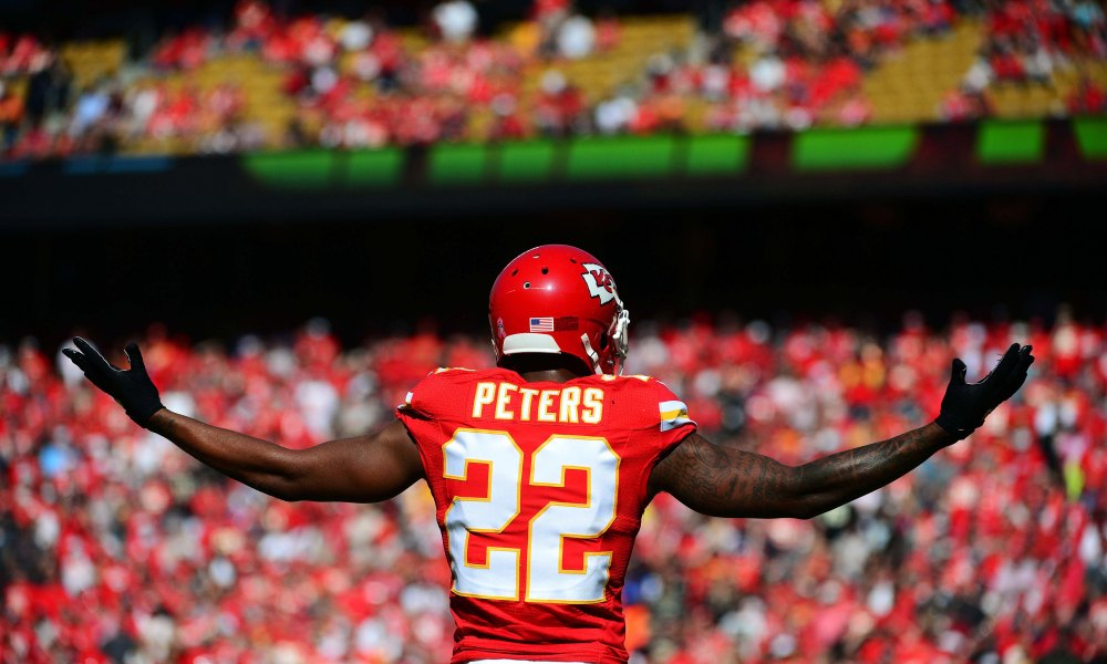 Photo found from following source:
https://chiefswire.usatoday.com/2018/02/23/chiefs-to-trade-cb-marcus-peters-to-rams/