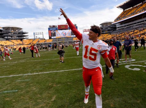 Photo found from the following source: http://www.startribune.com/alex-smith-was-reportedly-nicer-to-patrick-mahomes-than-jack-morris-was-to-mahomes-dad/493495481/